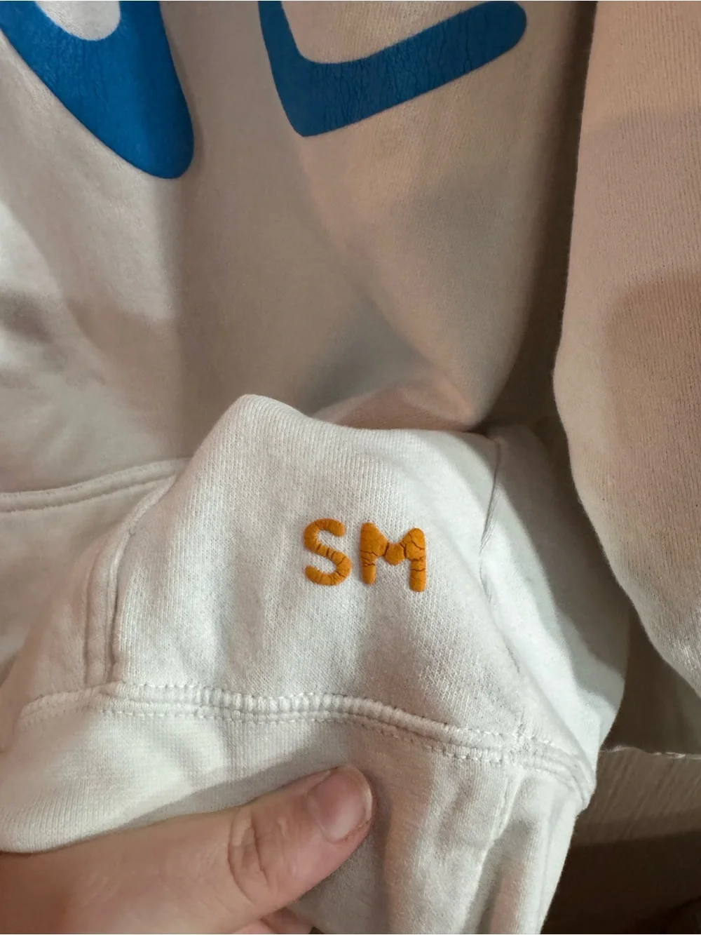 Shawn Mendes "Summer of Love" Cream Hoodie with Blue & Yellow Graphic Size Small - Picture 2 of 6